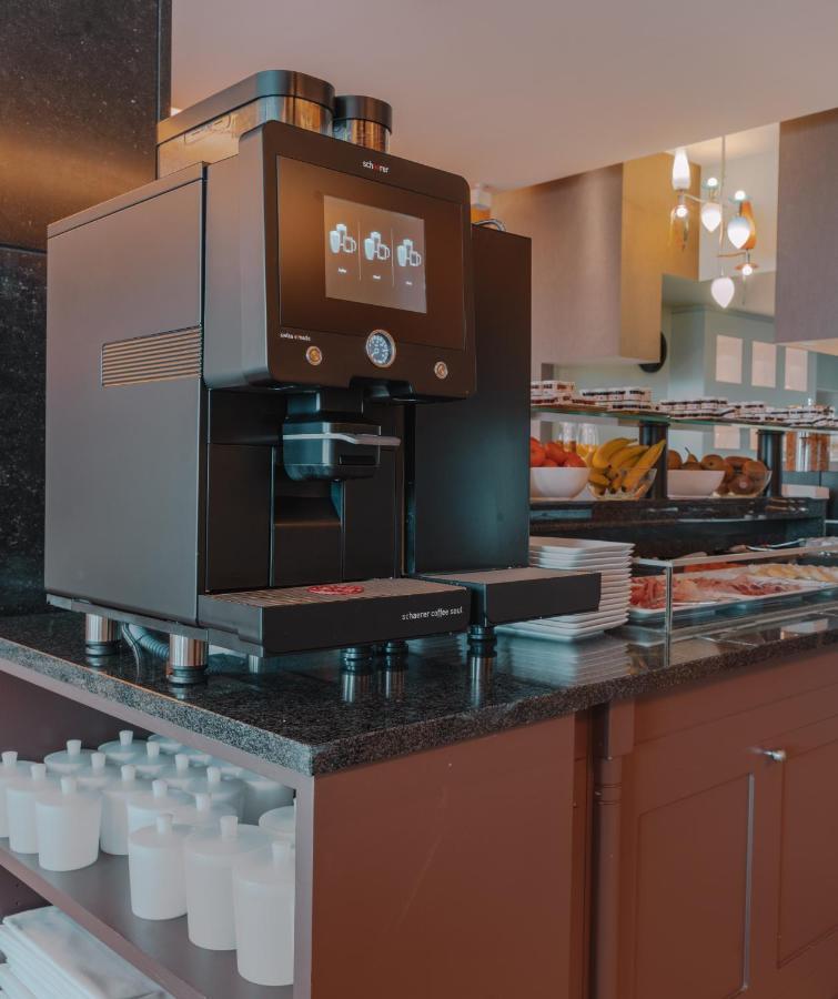 Hotel Riant-Sejour By Wp Hotels (Adults Only) บลังเคนเบอร์เก ภายนอก รูปภาพ